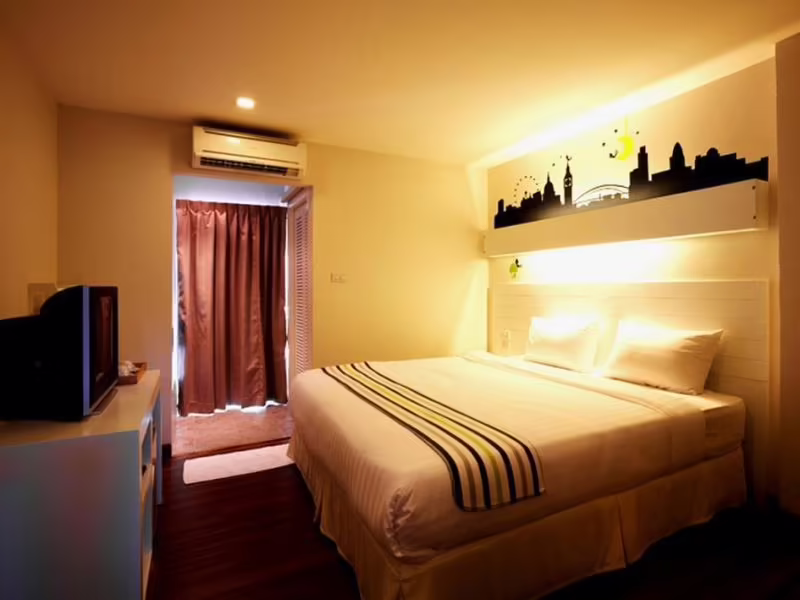 THE PHOENIX BANGKOK
