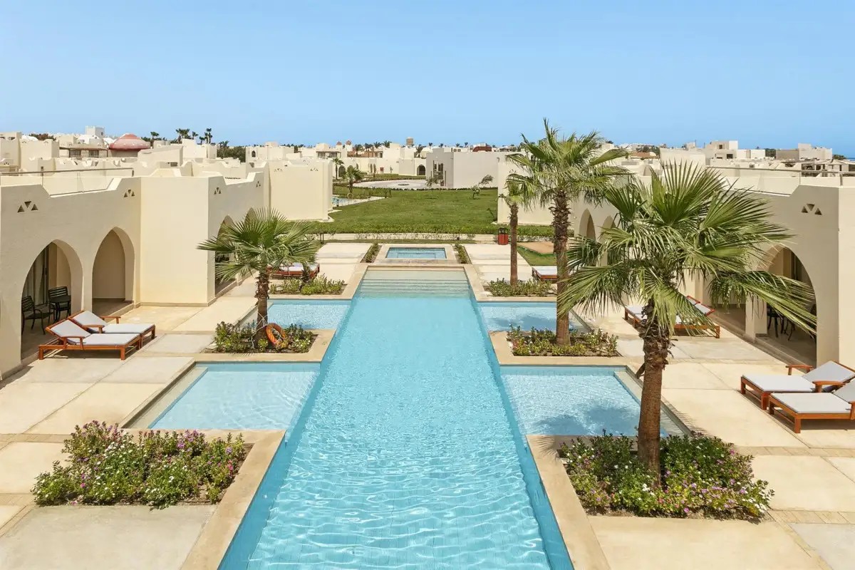 XANADU MAKADI BAY