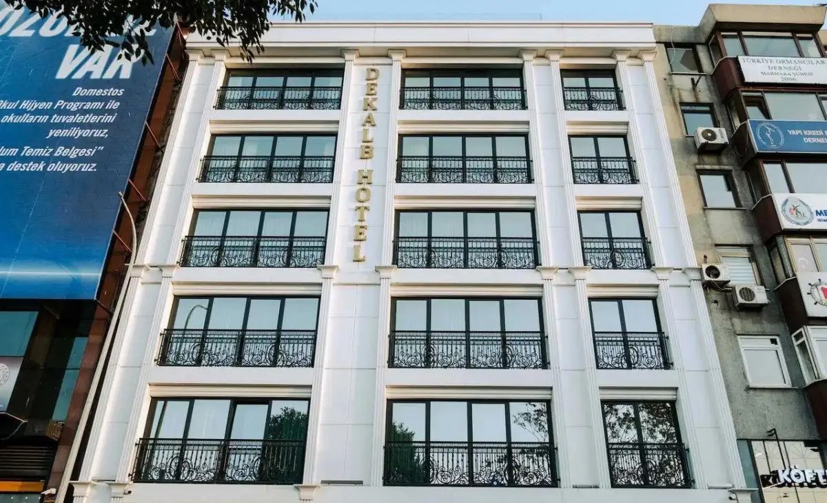 DEKALB HOTEL
