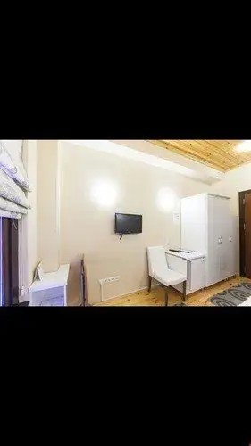 NO 34 HOTEL