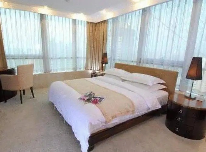 BRIGHTEL ALL SUITES SHANGHAI (EX.GOLDEN TULIP ASHAR SUITES SHANGHAI CENTRAL)