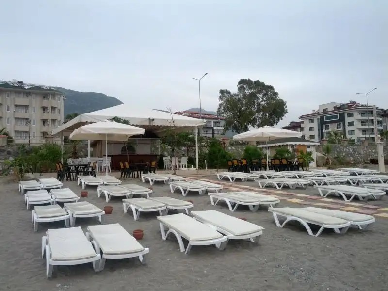 PERA BEACH HOTEL