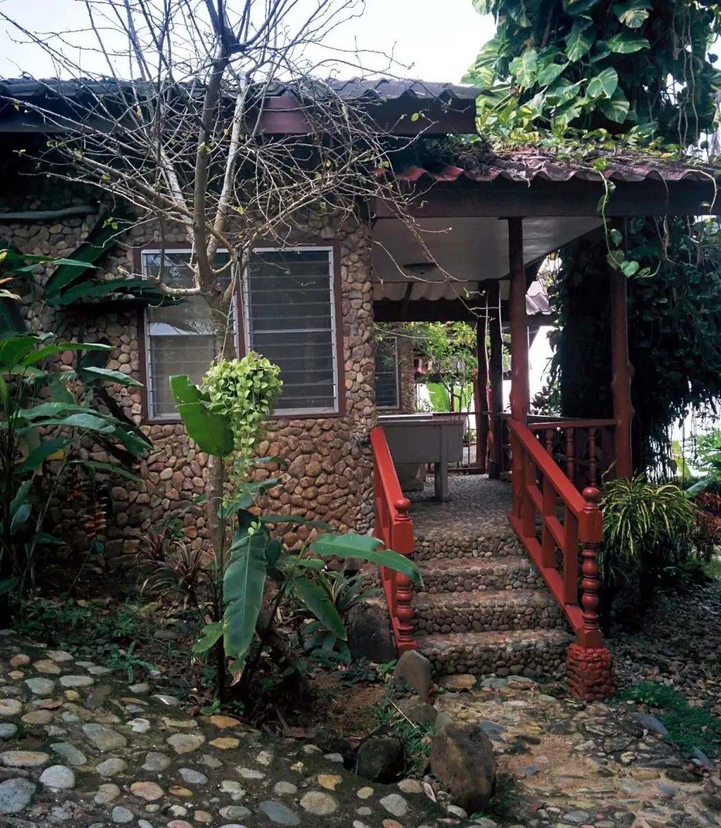 PLALOMA CLIFF RESORT