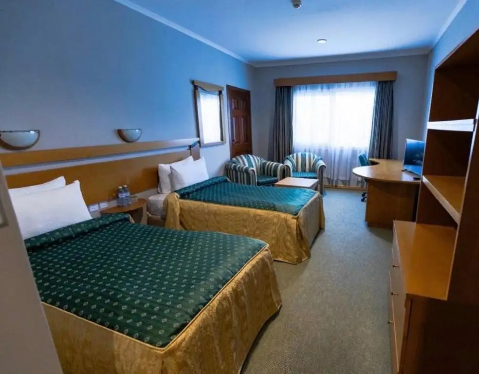 THE CRESCENT BEACH HOTEL BAKU