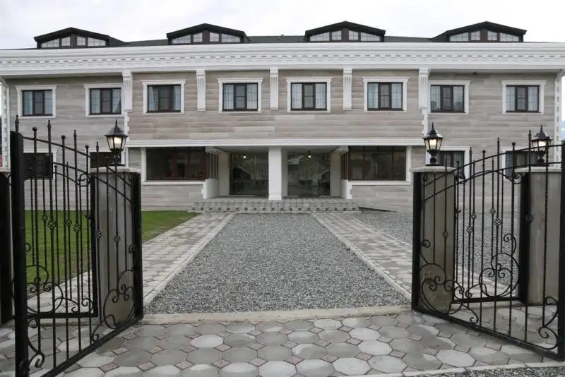 LUCETTE (ЛЮСЕТТЕ)