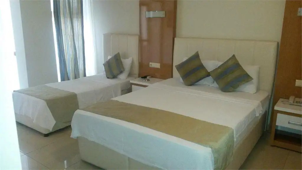 TEMPLE MILETOS (EX. MILETOS)