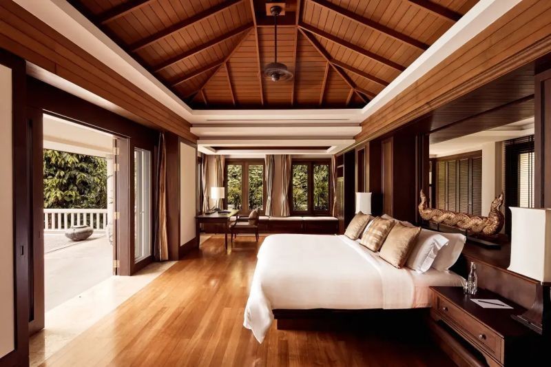 ocean front pool villa