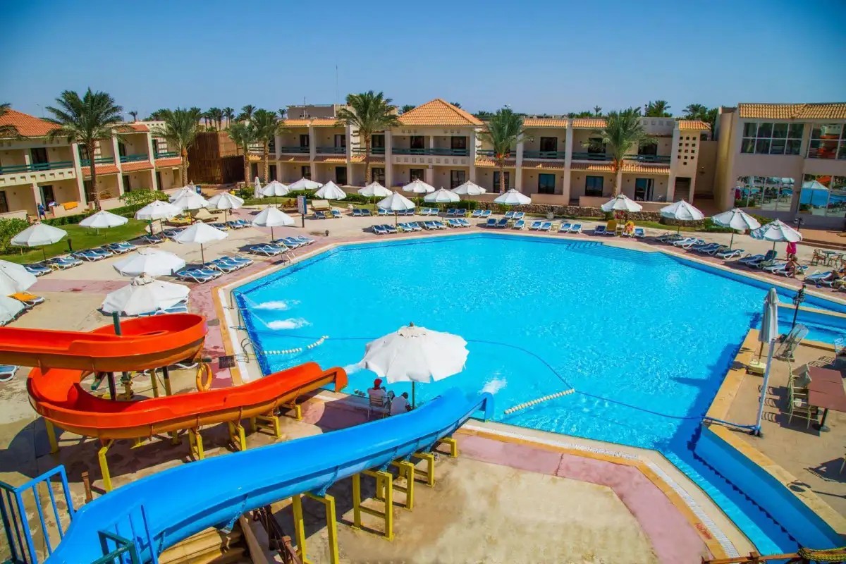 ISLAND GARDEN RESORT (EX. SUNRISE ISLAND GARDEN RESORT)