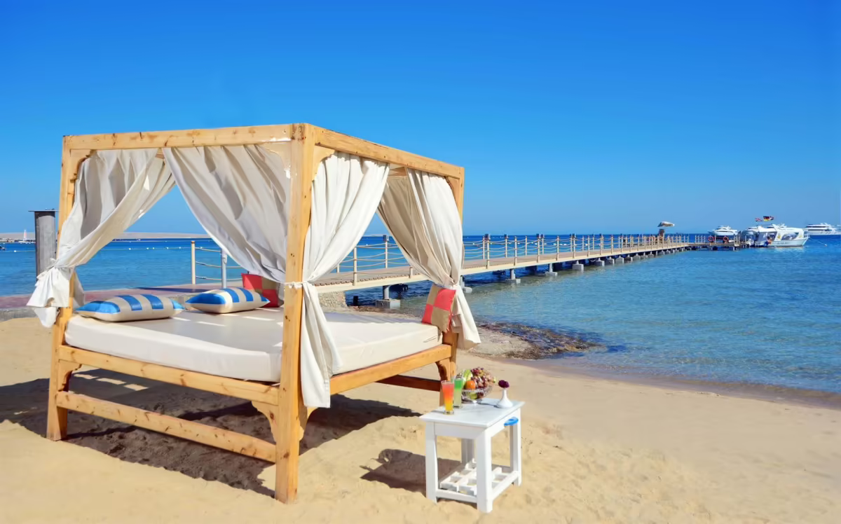 PICKALBATROS WHITE BEACH RESORT