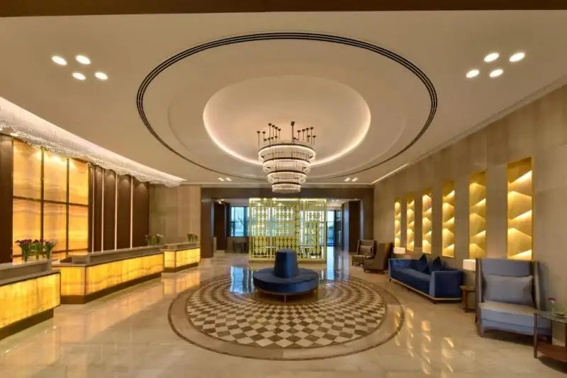 GRAND SWISS BELHOTEL WATERFRONT SEEF