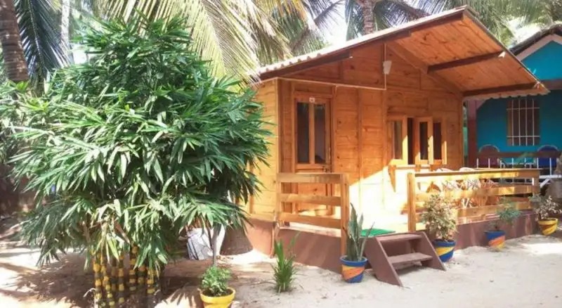 AGONDA HOLIDAY HOME
