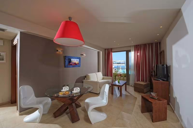 ROYAL HEIGHTS RESORT