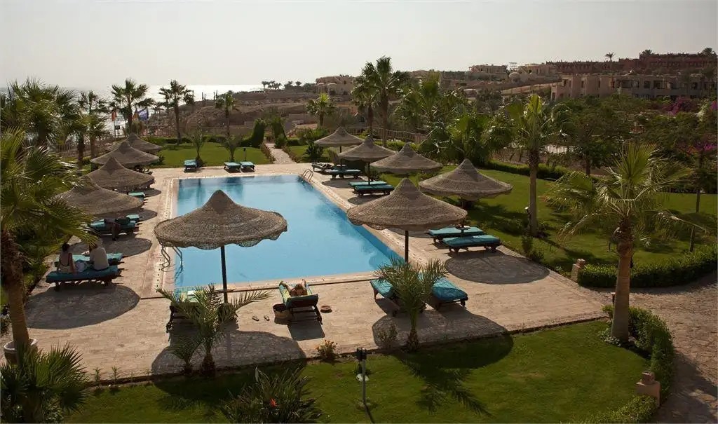TAMRA BEACH RESORT