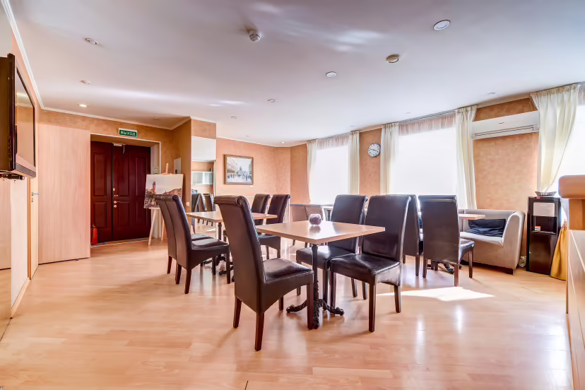 АКМЕ ПОЛИКОФФ