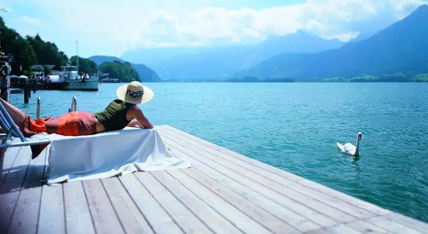 SEEBOECKENHOTEL ZUM WEISSEN HIRSCHEN