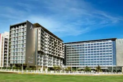 PARK ROTANA