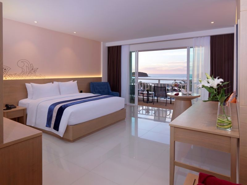 executive club sea view