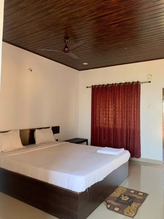 LIME RESORT ARAMBOL