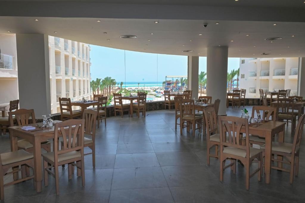 SUNRISE SERANO AQUA PARK RESORT (EX. SUNRISE RIVIERA AQUA PARK)