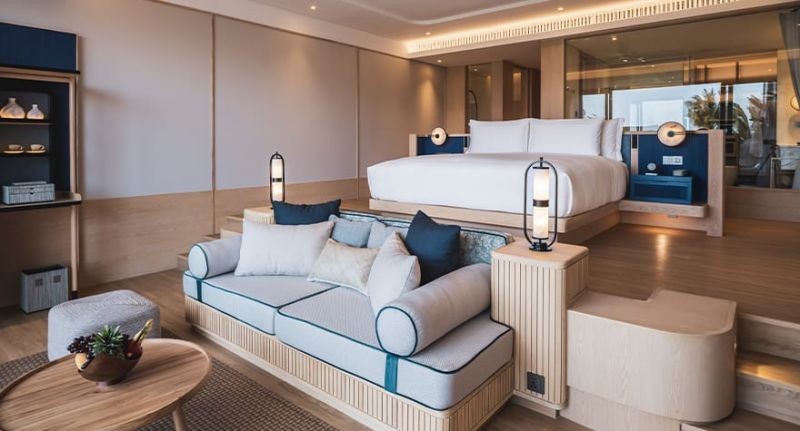 deluxe sea view suite