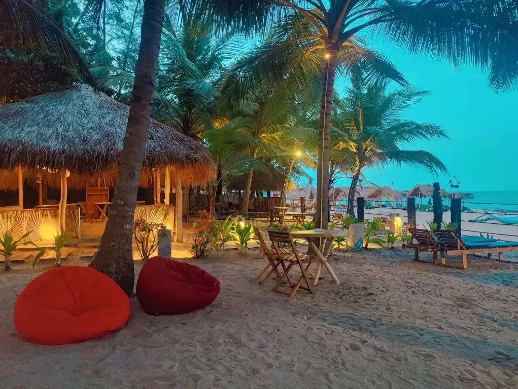 ATTERIYA CHILL HOTEL