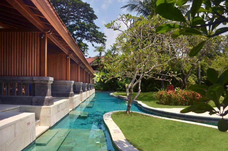 palace club lagoon suite