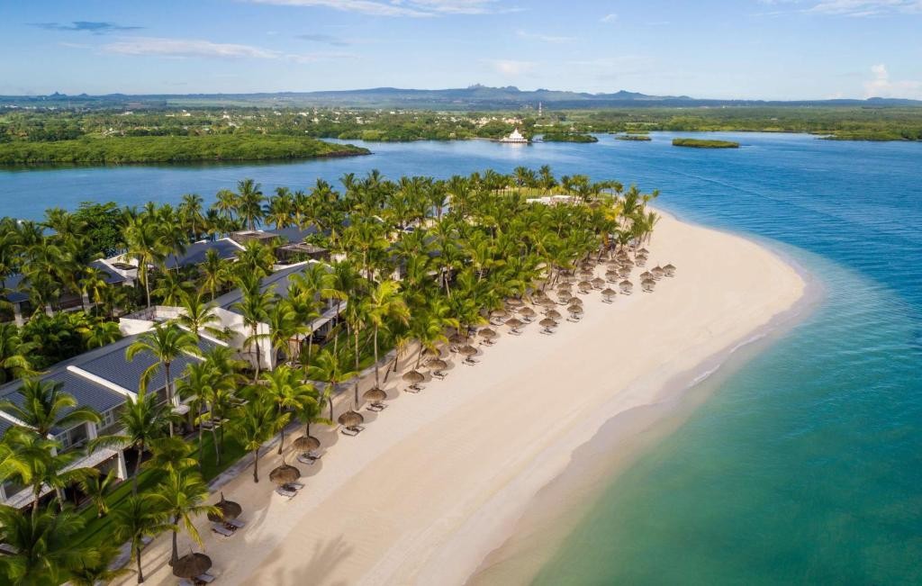 ONE & ONLY LE SAINT GERAN