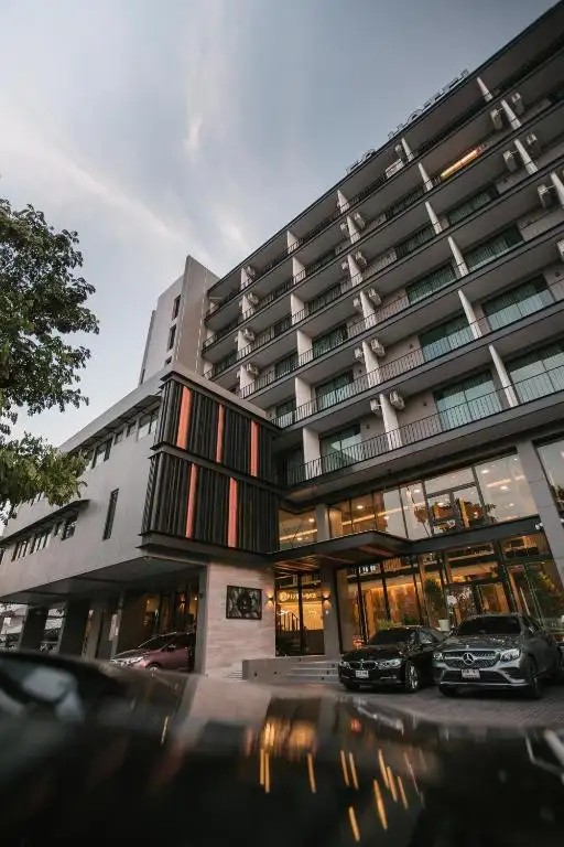56 HOTEL SUKHUMVIT