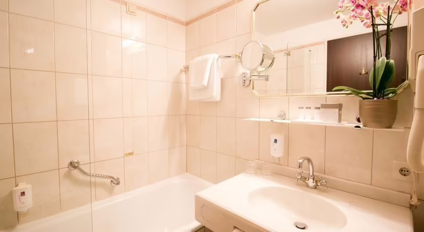 CORDIAL THEATERHOTEL