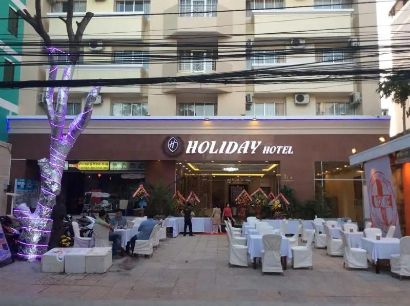 LE DELTA (EX. HOLIDAY HOTEL, BAN ME DAKRUCO)