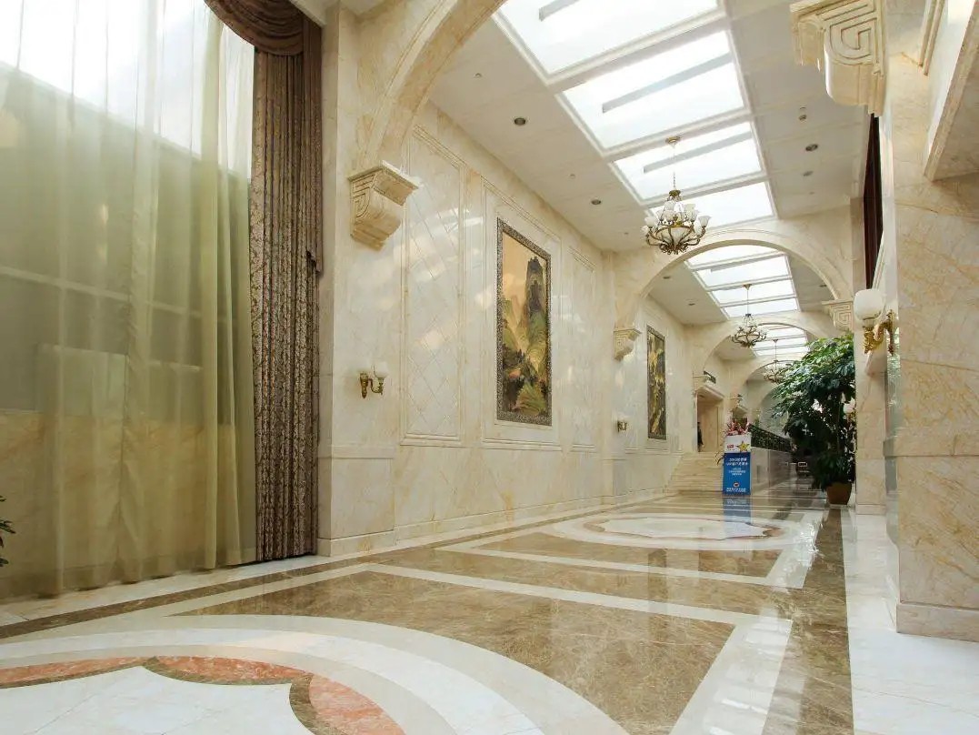 MERCURE BEIJING CITY CENTRE HOTEL