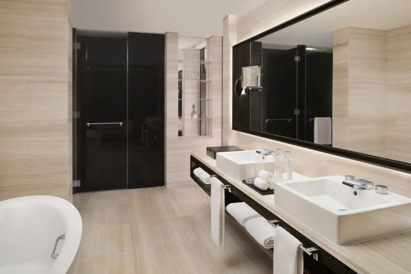grand deluxe suite