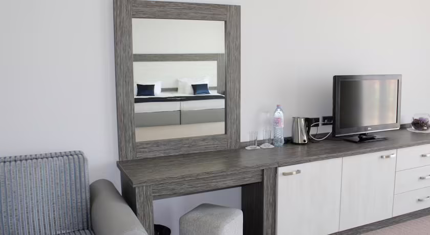 LUNNA PATEKA ST.VLAS