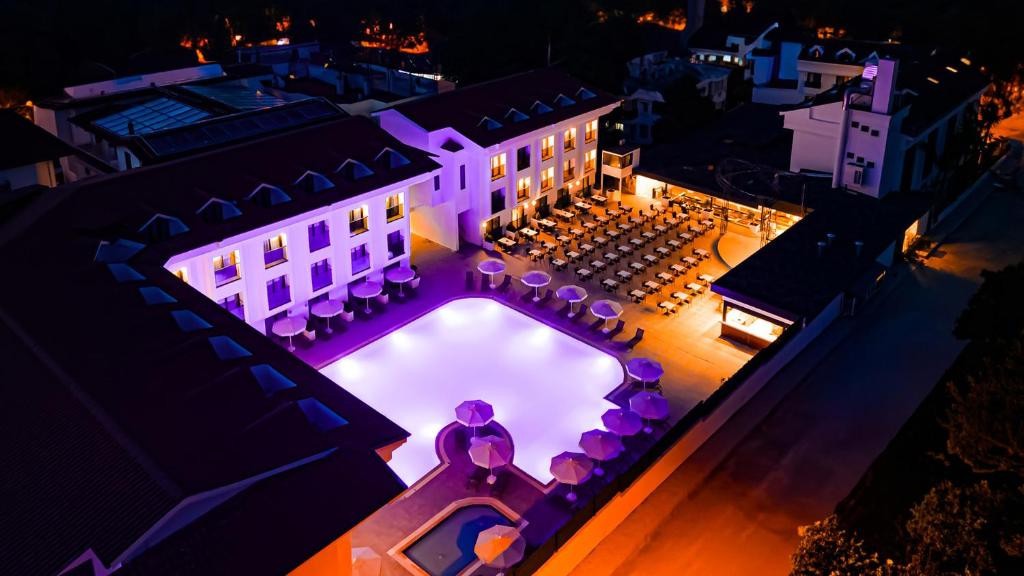 THE SAINT STAR HOTELS & SPA ADULTS ONLY 16+