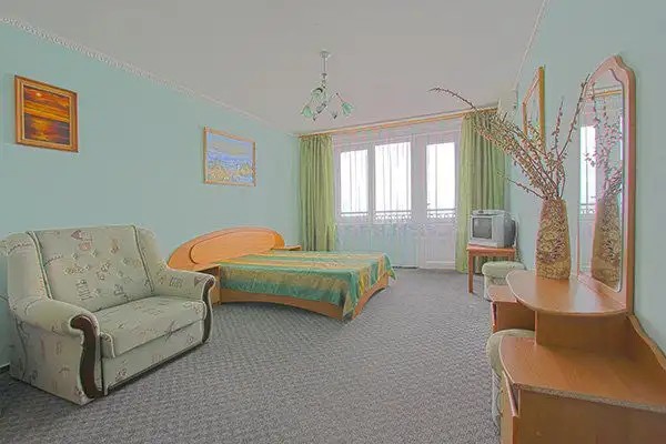 ГАМАЧОК У МОРЯ