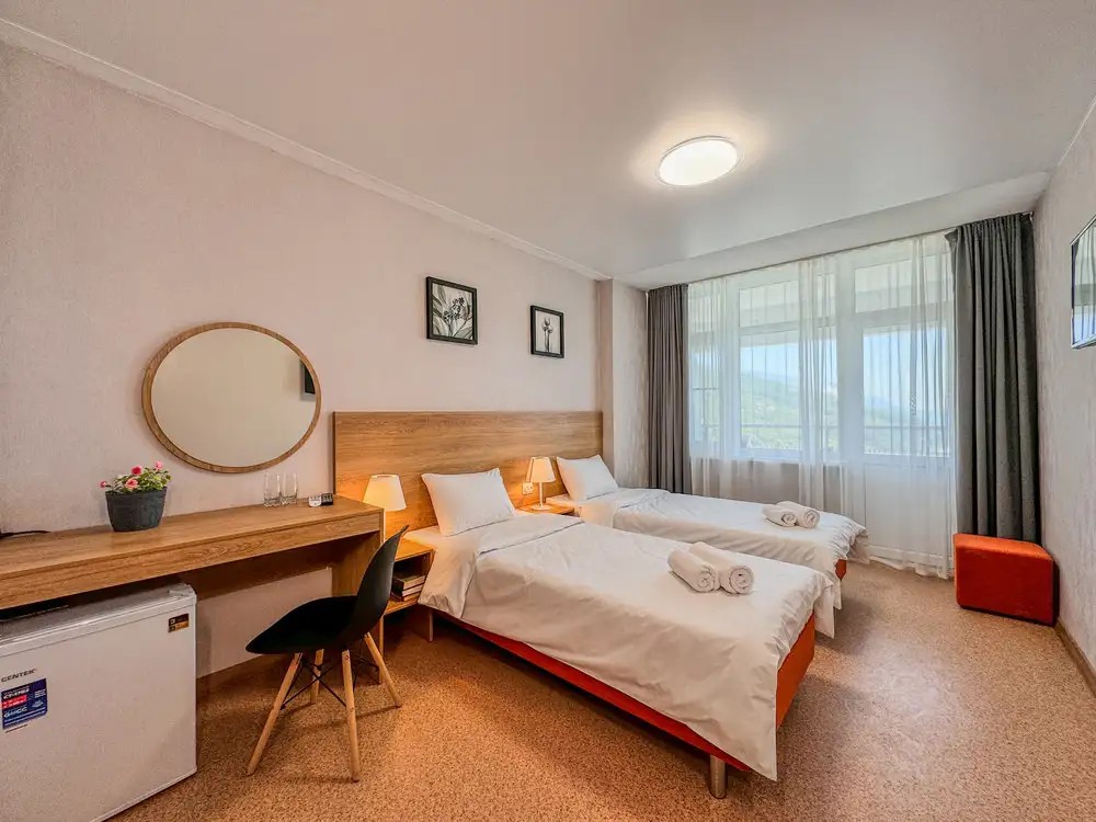 СОЛНЕЧНЫЙ ДОМ ОТДЫХА 