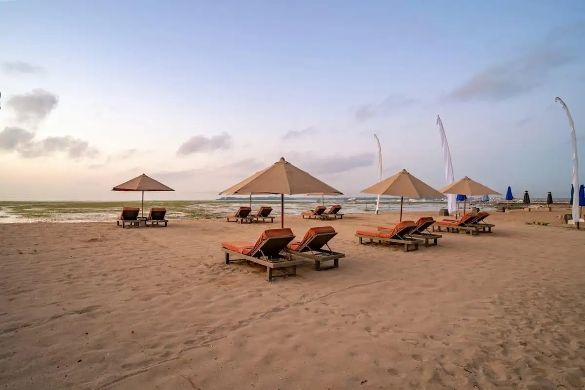 KAYUMANIS SANUR