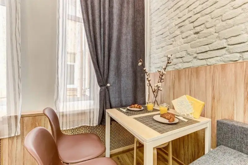 LOCATION APARTMENTS НА УЛИЦЕ МОХОВАЯ
