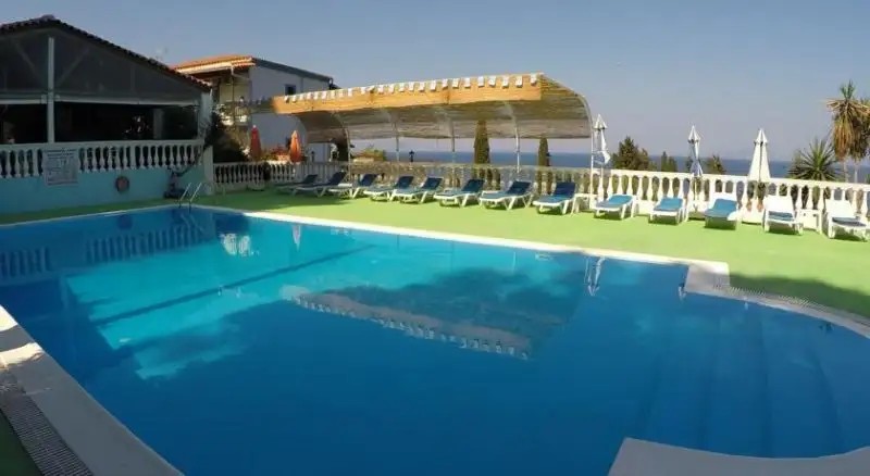 ANDROMACHES HOLIDAY APARTMENTS