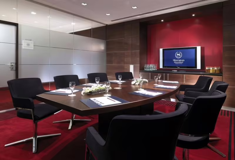 SHERATON DUSSELDORF AIRPORT