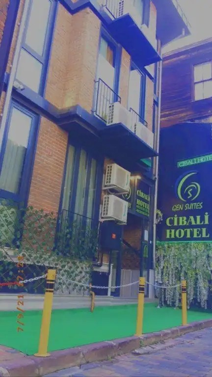 GEN SUITES CIBALI