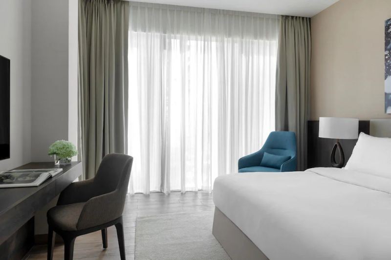 deluxe one bedroom suite
