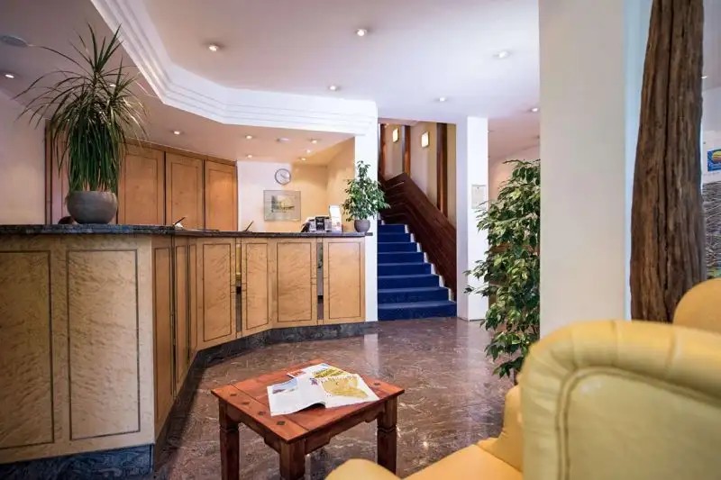 COMFORT HOTEL AM MEDIENPARK