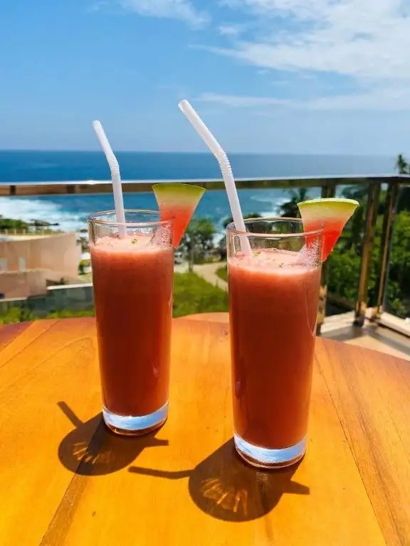 MAZARINE SURF SUITES HIRIKETIYA