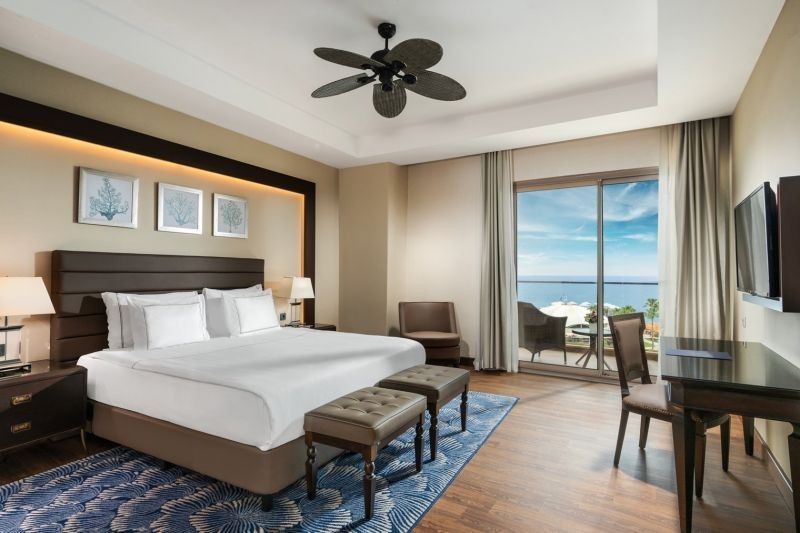 palazzo suite sea view