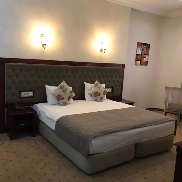 CAPITOL HOTEL