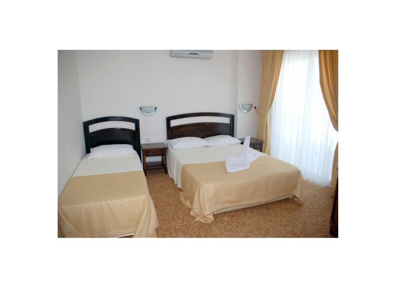 economy room without balcony