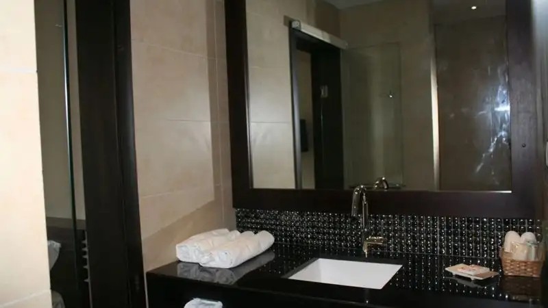 DODOLA LODGE