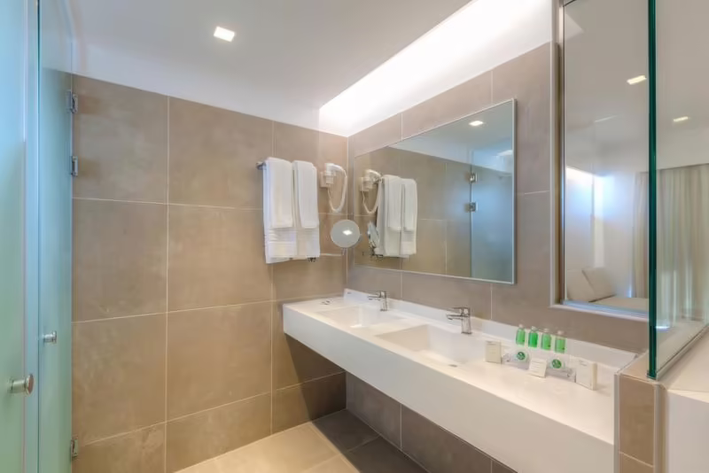 THE AEOLOS BEACH HOTEL