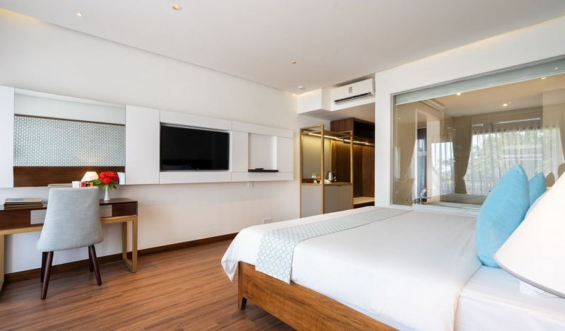 deluxe ocean view